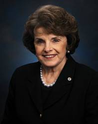 220px-Dianne_Feinstein,_official_Senate_photo_2.jpg